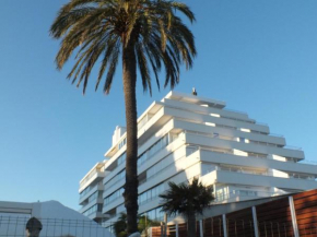Apartamento en Rosas Santa-Margarita, con vistas al mar, piscina, y acceso directo a la playa - ES-204-42
